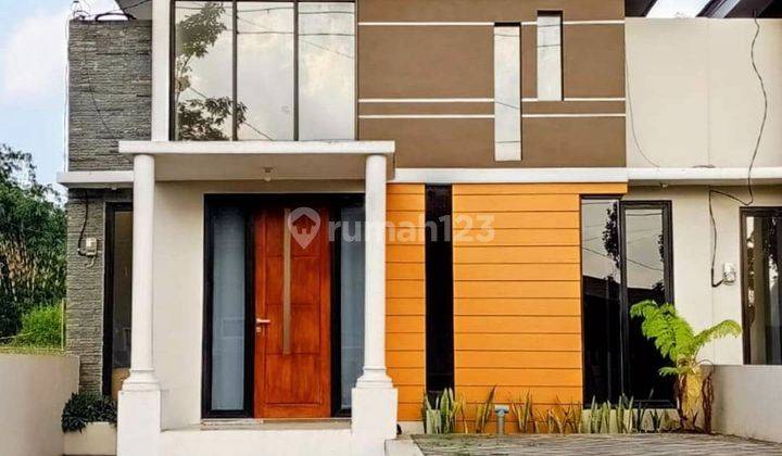 Rumah modern bagus selangkah kawasan wisata batu 1