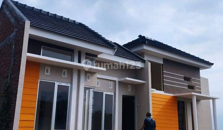 Rumah minimalis dekat alun alun kota malang 2