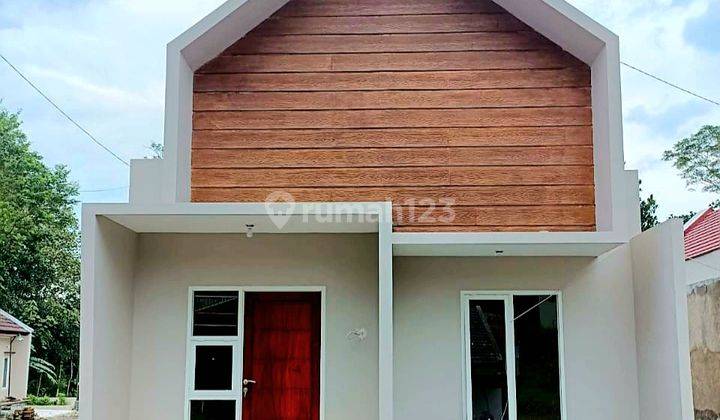 Rumah modern scandinavian di cemorokandang timur exit tol sawojajar malang  1