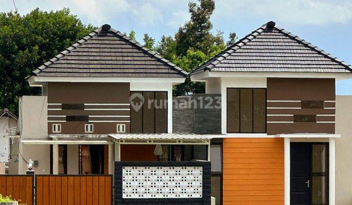 Rumah modern shm dekat alun alun kota malang 1