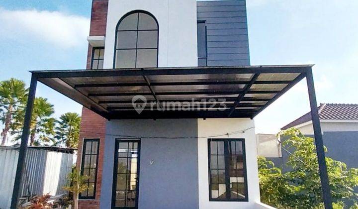 Rumah baru SHM 2 Lantai dekat dieng ijen malang 1