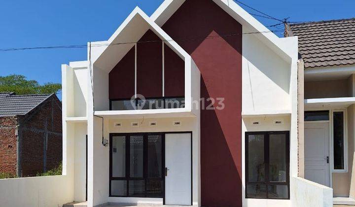 Rumah minimalis lokasi strategis nol jalan lingkar barat kepanjen kota 1