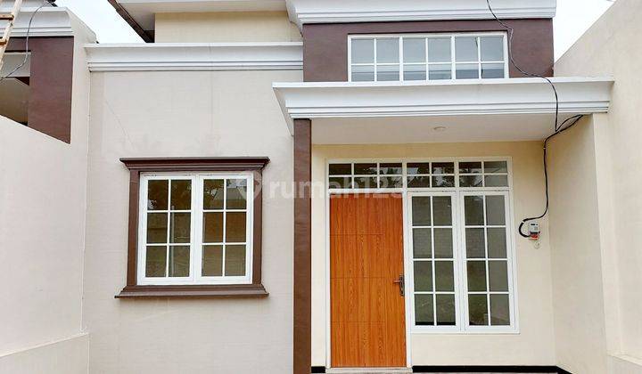 Rumah murah modern dataran tinggi view bagus samping citra garden buring kota malang 1