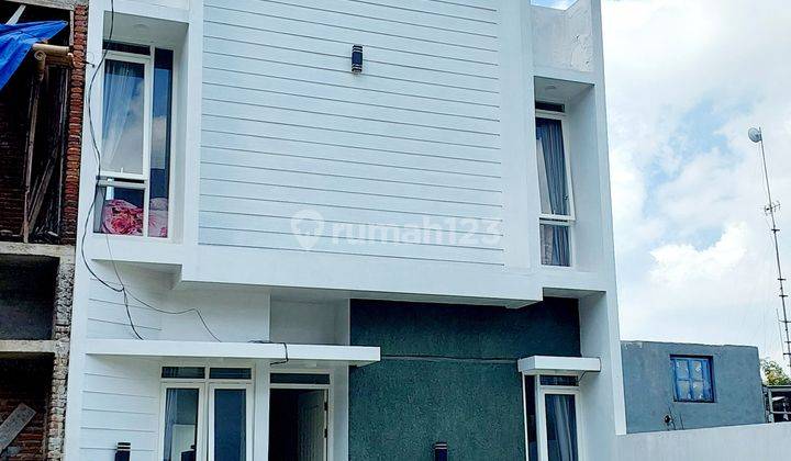 Rumah kost murah 2 lantai modern rekomended berlokasi strategis dekat universitas brawijaya kota malang  2