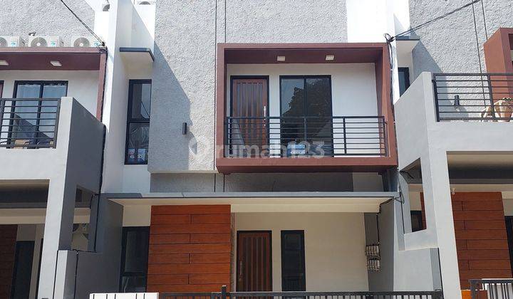 Rumah kost modern 2 lantai siap huni full furnitured dekat universitas brawijaya malang  1