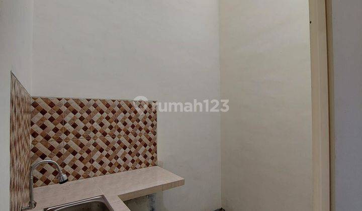 Rumah minimalis shm lokasi strategis dekat bandara dan exit tol malang 2