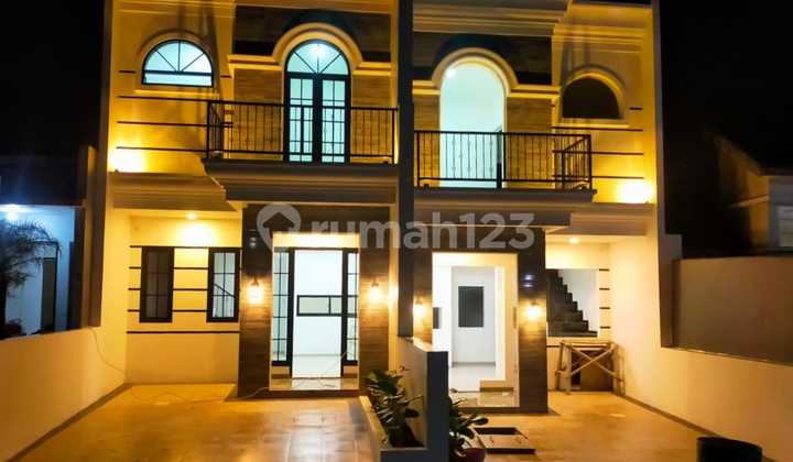 Premium Residence in the Heart of Batu Tourism – New 2.5-Story Villa Now Only Rp 888 Million 2