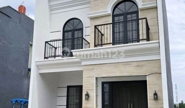 Rumah Modern Klasik Super Keren Di Malang Barat Kawasan Kampus - Mulai 500 Juta-an Rumah Modern Klasik Super Keren Di Malang Barat Kawasan Kampus - Mulai 500 Juta-an