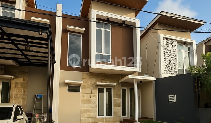 Minimalist 2-Story Luxury House in Malang - Close to Matos and Business Area 2