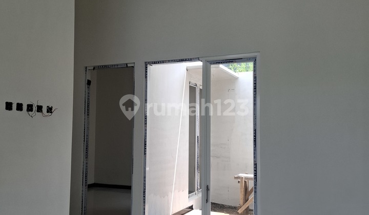 Rumah Eksklusif Malang - Desain Elegan & Lokasi Strategis Di Tengah Kota