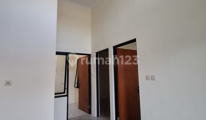 Premium Minimalist House in Dieng Malang – SHM & Building Permit, Complete Tax Free 2