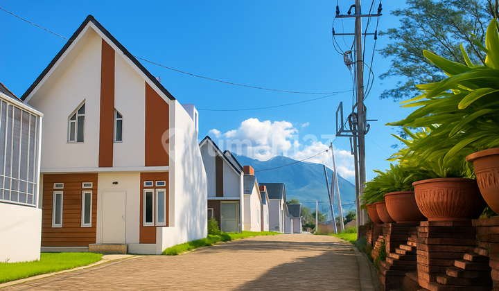 Hunian Eksklusif Karangploso - 3 Kamar Tidur, 2 Kamar Mandi, Carport & Taman Depan Belakang