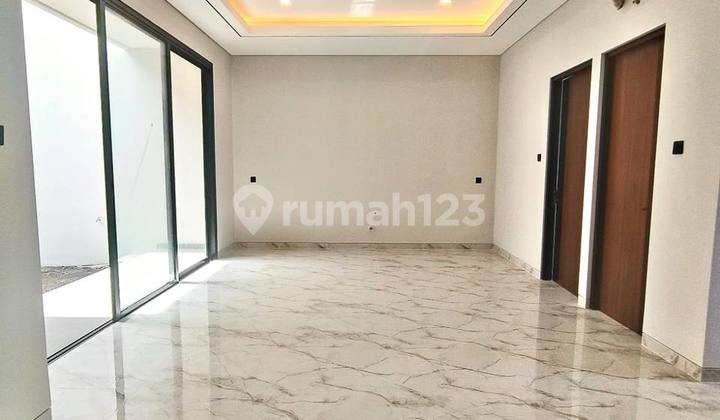 Rumah 2 Lantai BARU GRESS Manyar Kertoarjo  2