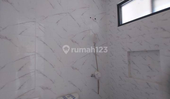 Dijual Rumah Baru Siap Huni di Gayungsari Surabaya 2