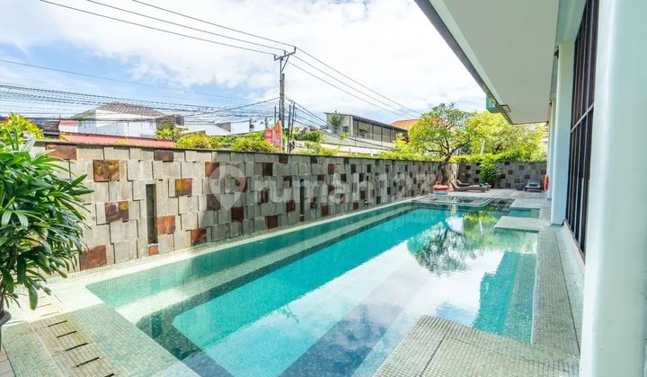 Cheapest Good Hotel in Dewi Sri Kuta Area Still Operating 2