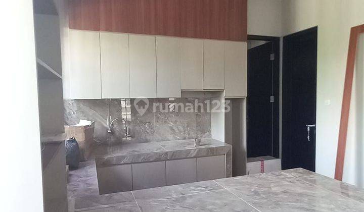 Rumah Baru Mewah 25 Meter Dari Raya Kendangsari 2