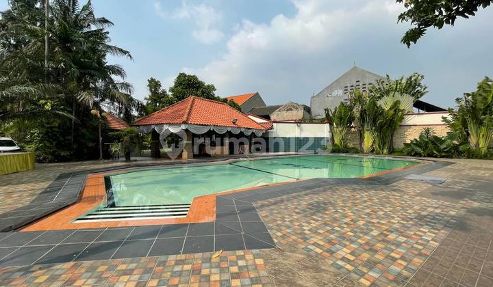 Hotel Nuansa Tradisional Masih Beroperasi Dekat A. Yani Sby