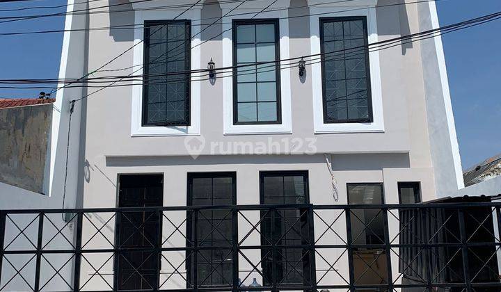 Rumah Mewah Tengah Kota Di Baratajaya Surabaya Dekat Ubaya, Wm 1