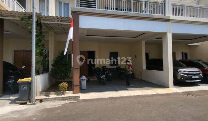 Rumah Mewah 2 Lantai Paling Murah Nego Santai 1