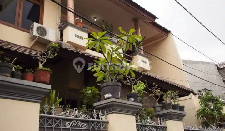 Dijual Cepat Nego Sampai Deal Rumah 2,5 Lantai Di Tebet Dijual Cepat Nego Sampai Deal Rumah 2,5 Lantai Di Tebet