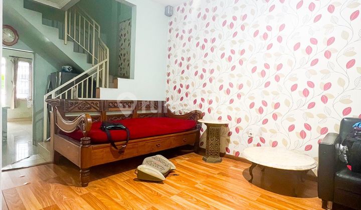 Rumah Full Renov 2 Lantai Di Islamic Village Karawaci 2