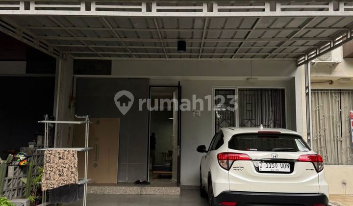 2-Story Fully Furnished House in Graha Raya