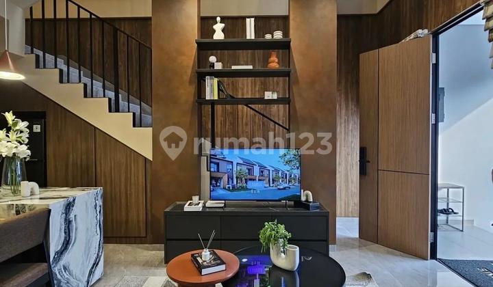 2 Story House Perfect For Millennials In Alam Sutera