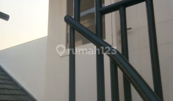 Rumah Nyaman Dan Asri Di Villa Melati Mas 2