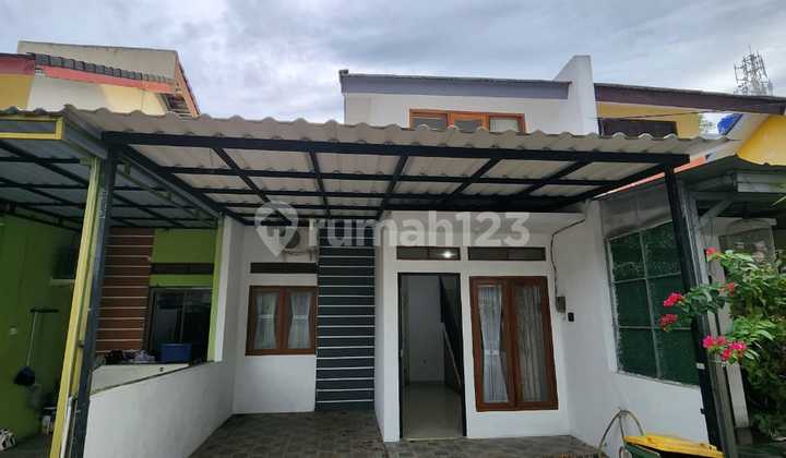 Rumah Minimalis 2 Lantai Serua Siap Huni Rumah Minimalis 2 Lantai Serua Siap Huni