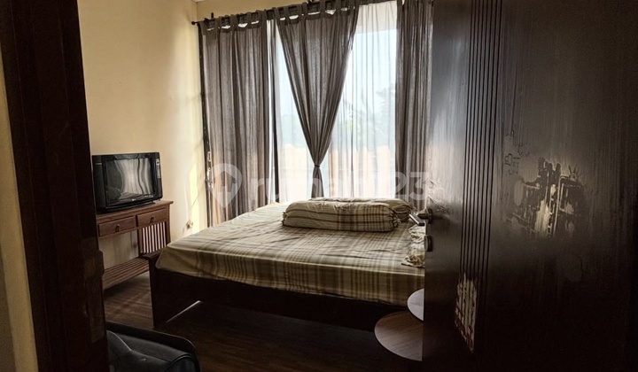 Must Sell This Month 2-Story Strategic House In Bsd