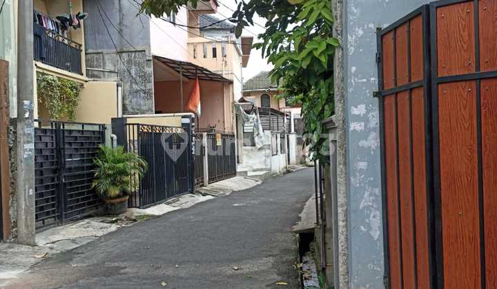 Nice House SHM Srengseng, West Jakarta 2