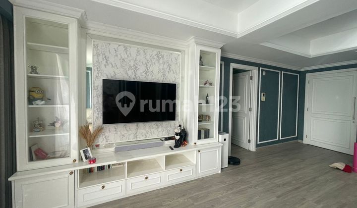 Apartment the St Moritz Penthouses & Residence Furnished