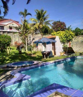 Prop2535 Dijual Rumah Luas Fasilitas Kolam Renang Di Jl.raya Cobedug Tapos Ciawi 2