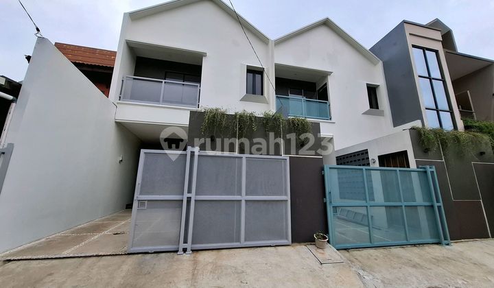 Rumah.modern.design.dijual.harga Murah Di.dalam.perumahan Dekat.ke.bintaro .di.serua.tangerang Selatan