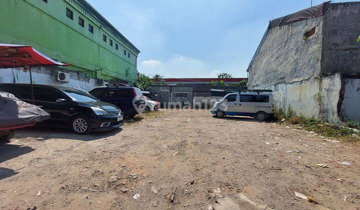 Tanah luas di pinggir jalan raya bogor strategis dengan Pintu Toll Di Pasar rebo Kramat Jati Jaktim di Cijantung pasar rebo ciracas Jakarta Timur
 2