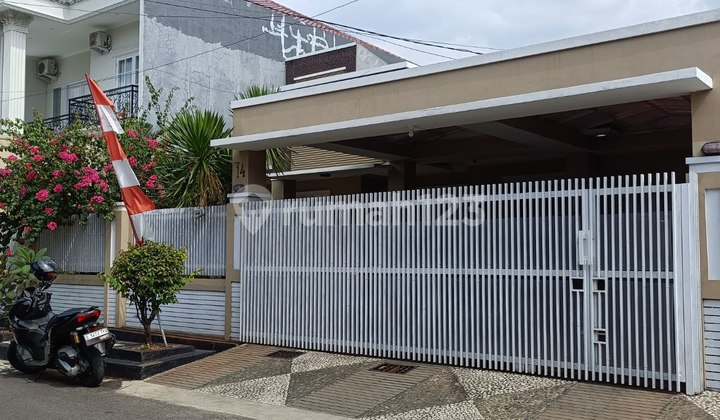 Rumah Mewah Full.furnish.harga Di.bawah Nilai.appresial.bank.lokasi Strategis.bebas.banjir.di Pulogebang Cakung Jakarta Timur Bagus