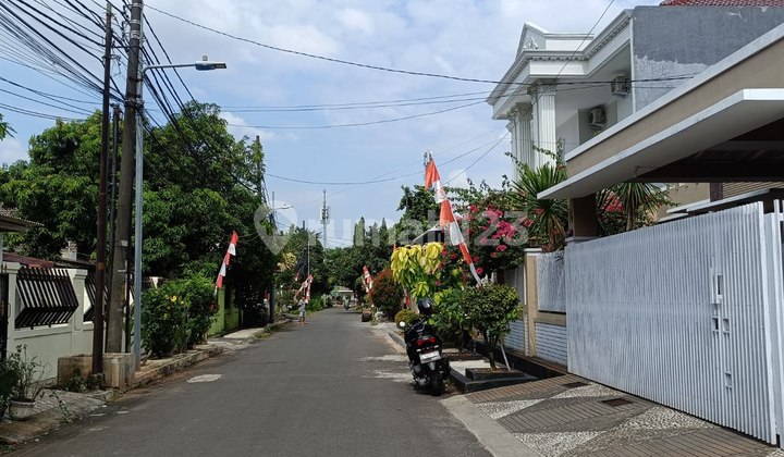 Rumah Mewah Full.furnish.harga Di.bawah Nilai.appresial.bank.lokasi Strategis.bebas.banjir.di Pulogebang Cakung Jakarta Timur Bagus 2