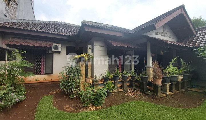 Rumah Di Dalam.komplek.dengan.tanah.yg Luas.bebas.banjir.ada Kebun.pribadi.di.jaka Sampurna.bekasi 1