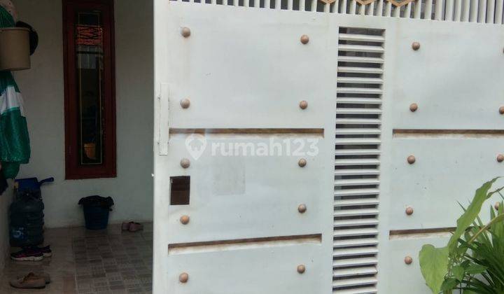 Disewakan Rumah 2 Lantai di Dupak Bangunsari 1
