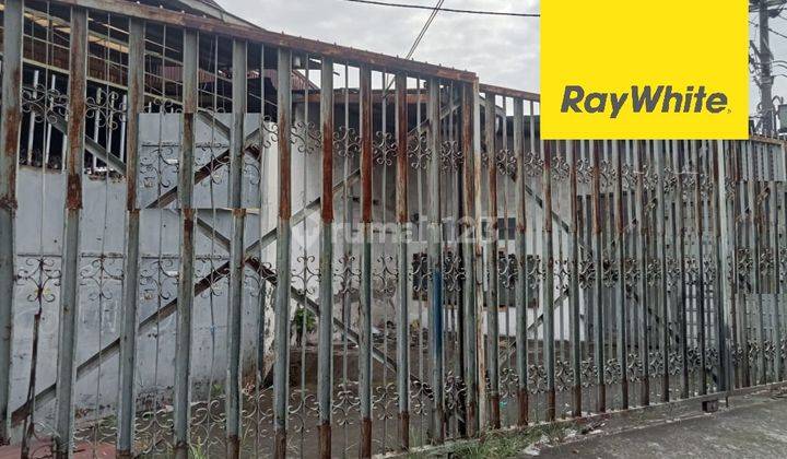 Gudang di Jalan Banyu Urip,Surabaya 1