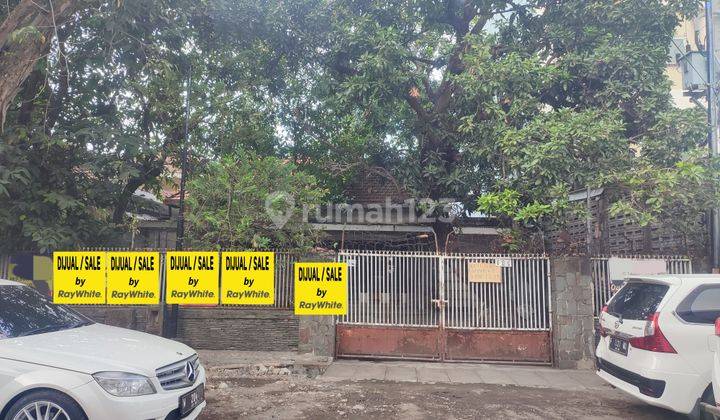 Rumah di Jalan Sumatra Hitung Tanah Saja 1