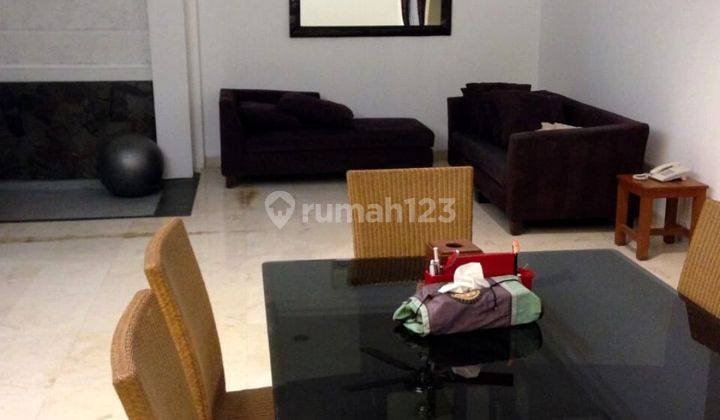 Rumah 2,5 Lantai Full Renov di Villa Gading Indah Kelapa Gading 1