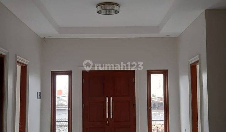 Rumah Brand New 2 Lantai dekat Mall Basura Jakarta Timur 1