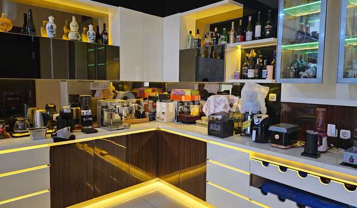 Rumah Interior Lux Mewah Style Modern Classic di Metro Sunter Rumah Interior Lux Mewah Style Modern Classic di Metro Sunter