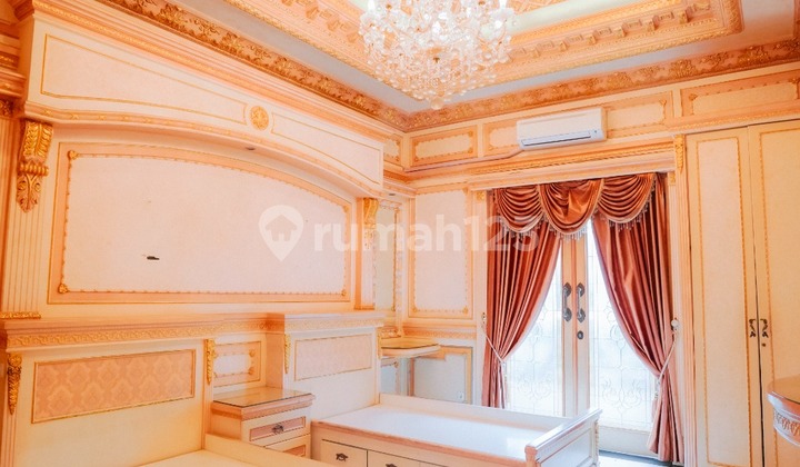 Rumah 3 Lantai Lux Super Mewah Classic Modern Villa Artha Gading