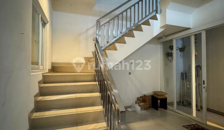 Rumah Furnished 2 Lantai di Cengkir Kelapa Gading 2