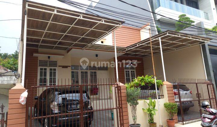 Rumah di Kelapa gading permai 2 Lantai SHM Bagus Sekali Unfurnished 1