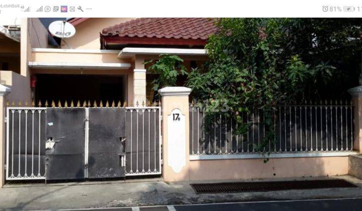 Rumah di Utan kayu 2 Lantai SHM Bagus Sekali Unfurnished 1