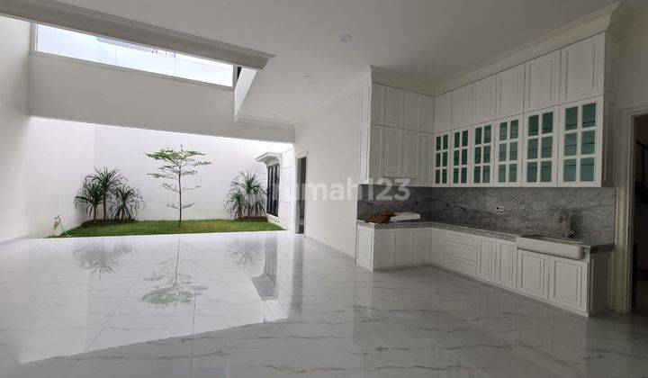 Rumah di Cempaka putih tengah 2 Lantai SHM Baru Unfurnished 2