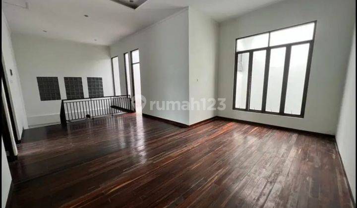 Rumah di Benhill 2 Lantai SHM Baru Unfurnished 2